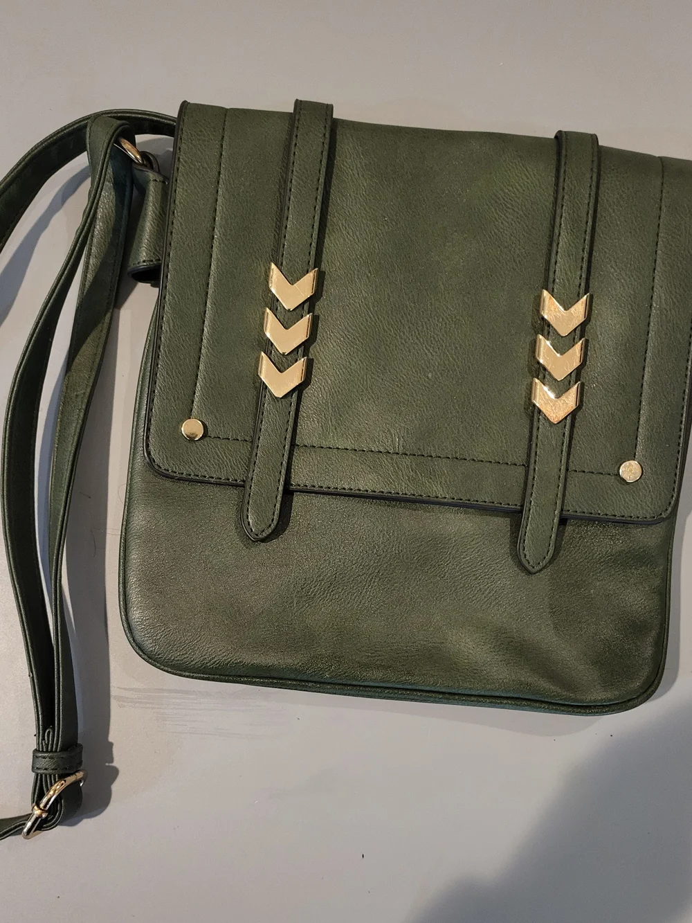 Olive Green Gold Chevron Crossbody Shoulder Bag Multi Compartment Purse